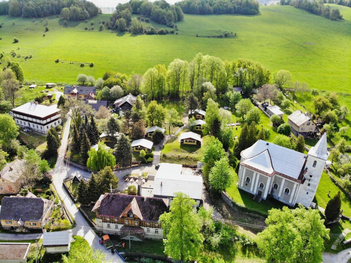 Stredisko Doubrava Otel Zlaté Hory Dış mekan fotoğraf